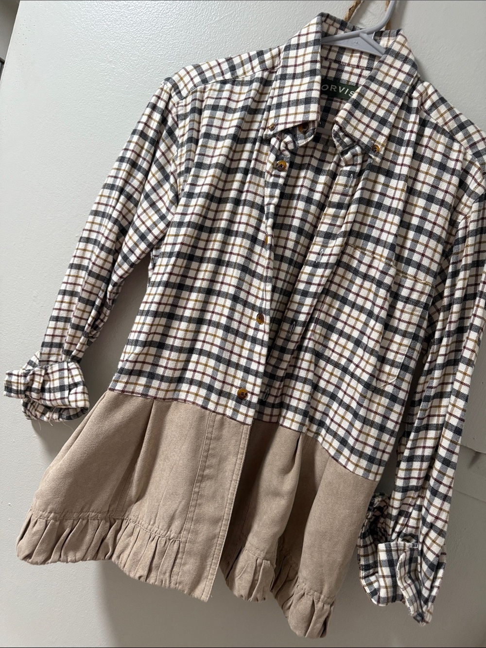 Orvis Beige Plaid Button-Front women’s flannel  Shirt Jacket